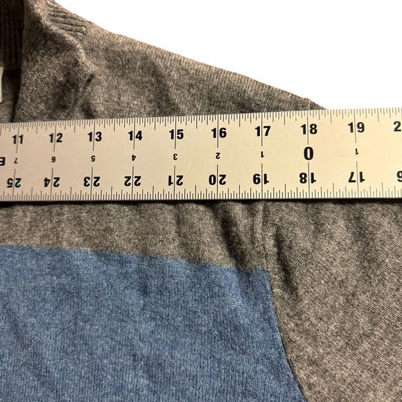 Qi New York men’s XL‎ cashmere 1/4 zip gray with blue stripe sweater - Picture 5 of 9